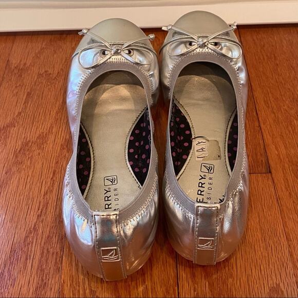 Sperry Elise Silver Ballet Flats sz 1.5 Silver Rounded Toe Shoes - Picture 3 of 10